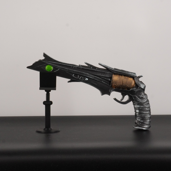Thorn Revolver